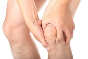 Причины боли в колене