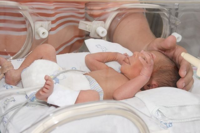 Ппрофилактику рахита рекомендуют недоношенным новорожденным